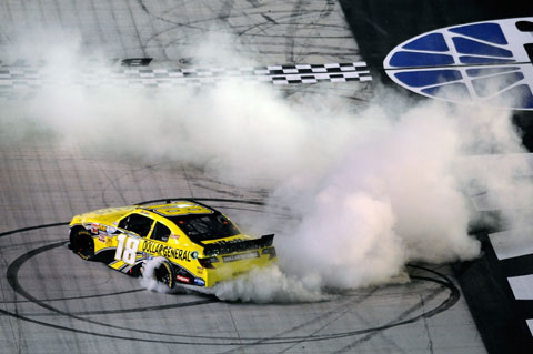 2012_toyota_logano_bristol 2012_toyota_logano_bristol